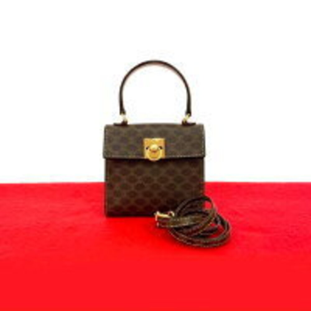 CELINE Macadam Logo Ring Leather Handbag Shoulder Bag Brown 492 2